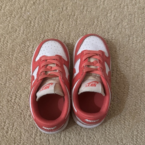 Girls toddler Nike Dunks Pink/White Size 7C - Picture 7 of 8